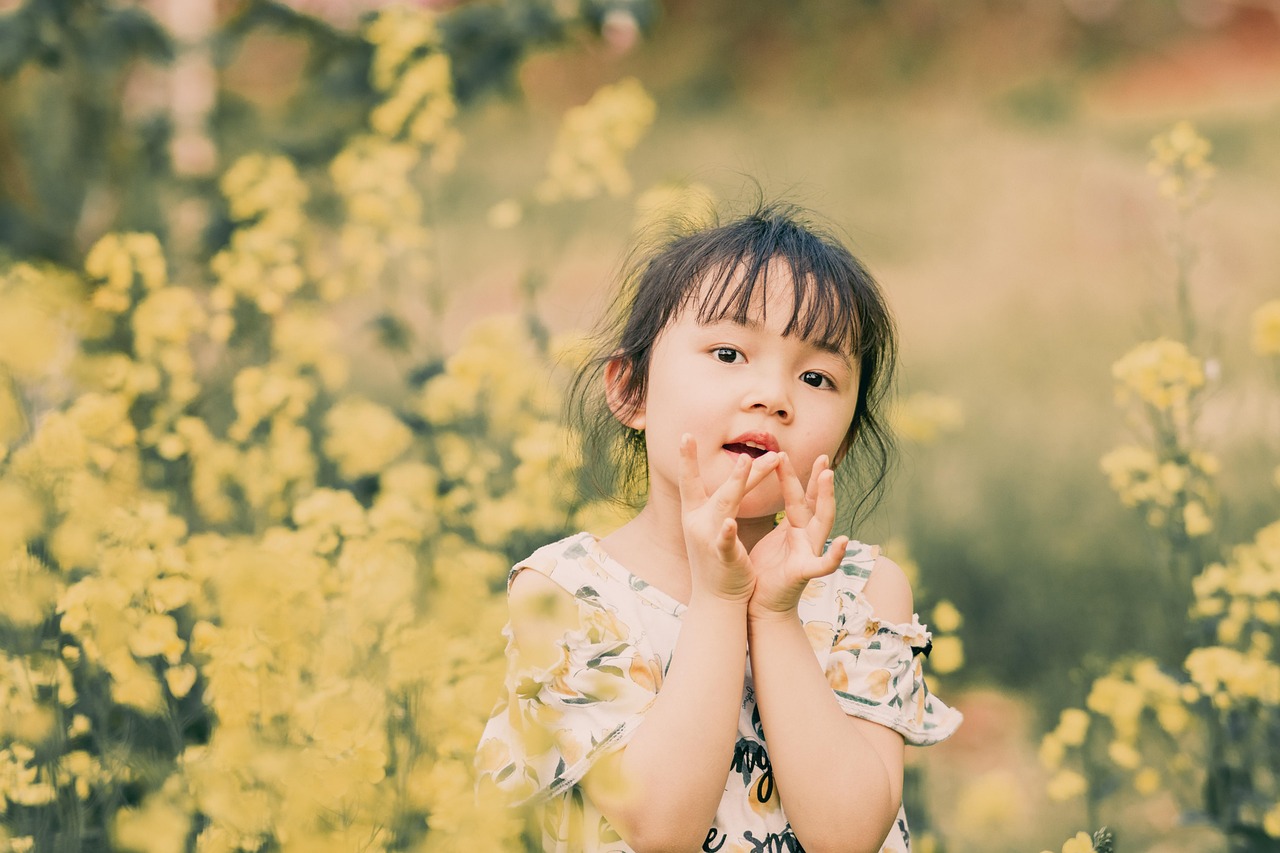 子供のアウトドアに使えるハンディファンおすすめ5選【安全・軽量】